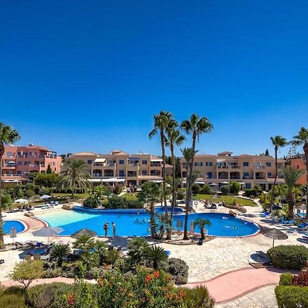 Limnaria Gardens Beautiful Apartment By Vichy Paphos Exteriér fotografie